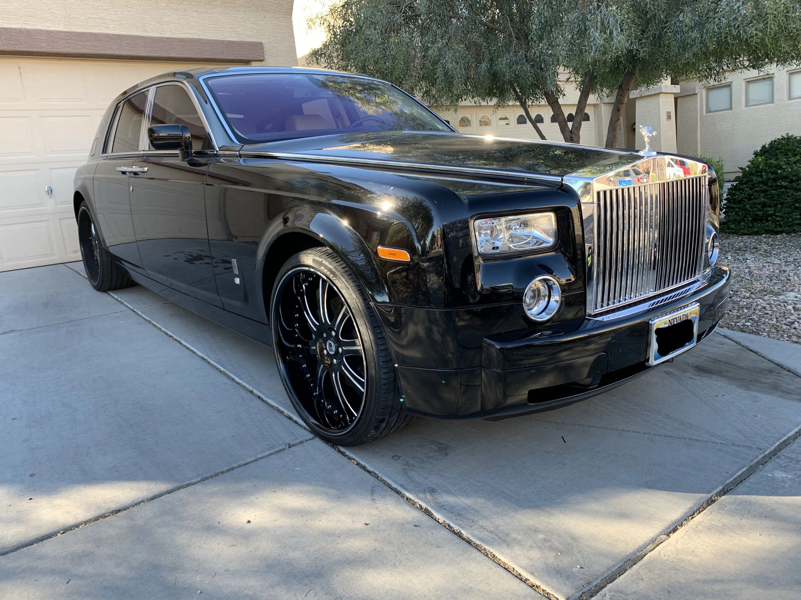 Rolls Royce Phantom 450000 8690