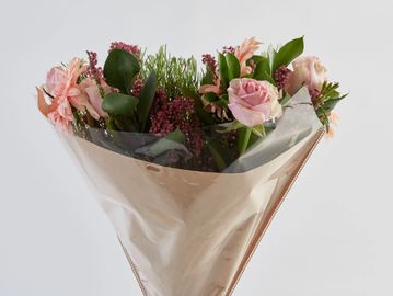 Natural Kraft & Clear Cello Preform Flower Sleeves