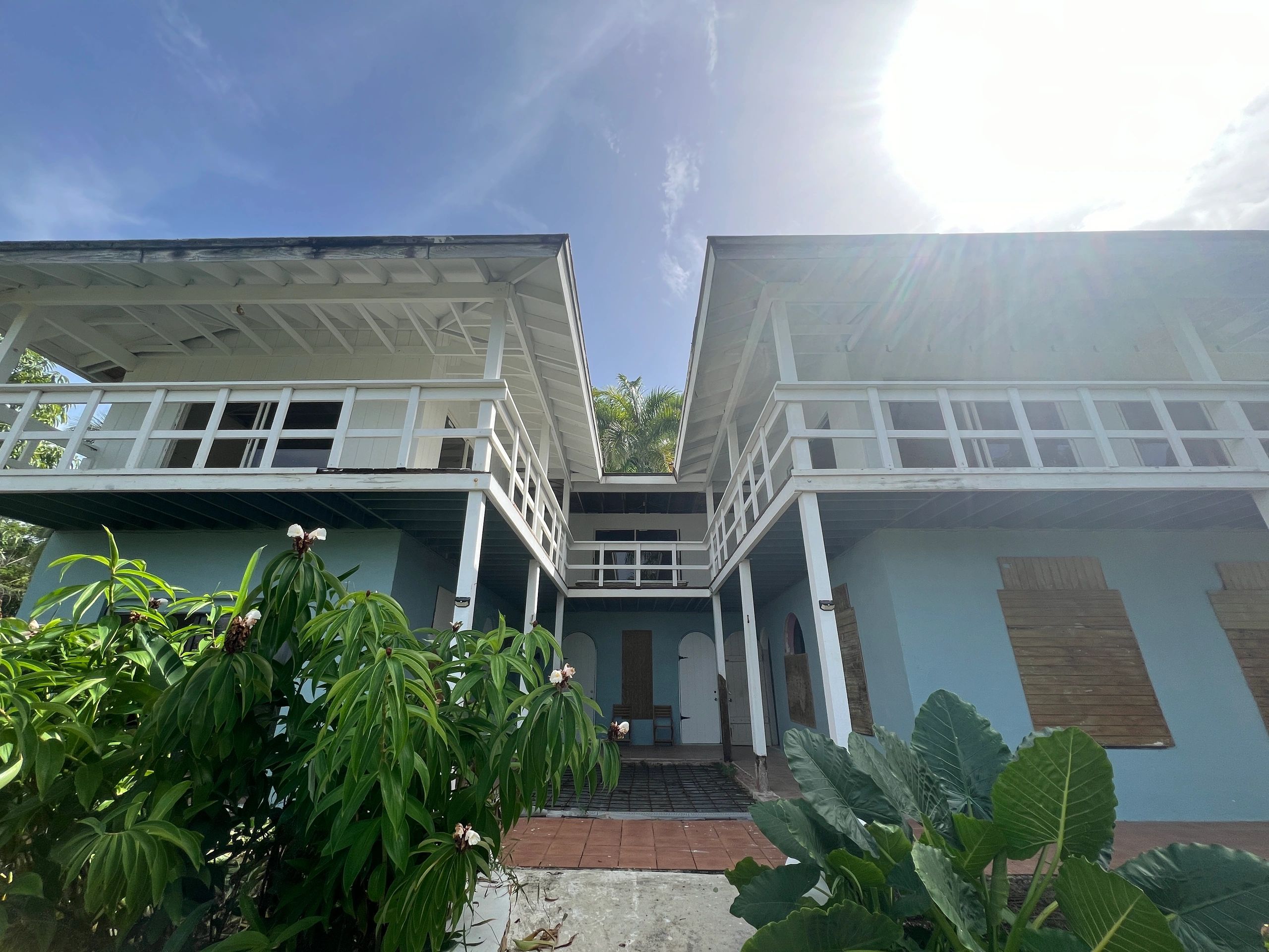 Solar Villa Atmosphere Lighting