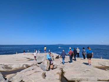 Peggy’s Cove and Lunenburg tour from Halifax with Supernova Tours