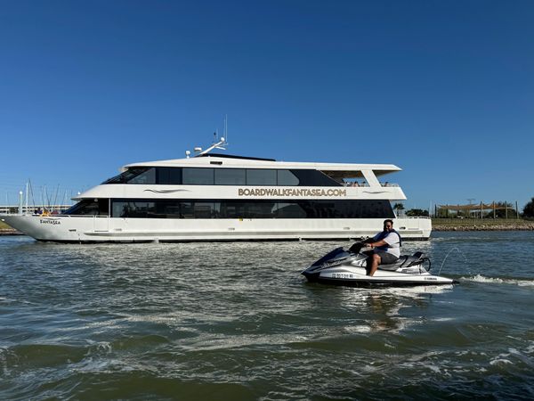 One of our customers enjoying the up front look at the beautiful "Boardwalk Fantasea".