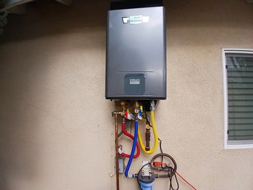 T a nkless water heater installation in Orange Ca 90856