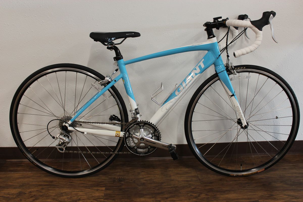 Giant avail 2010 sales