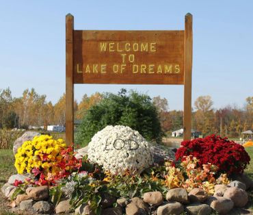 First-annual YouTube Michigan-Meetup: M21 at the Lake of Dreams campground