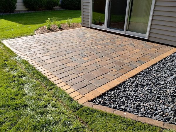 Minnesota Borgert Cobble Paver Patio