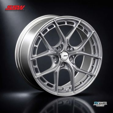 ล้อแม็กซ์สีเงินดีไซน์ทันสมัยจาก SSW