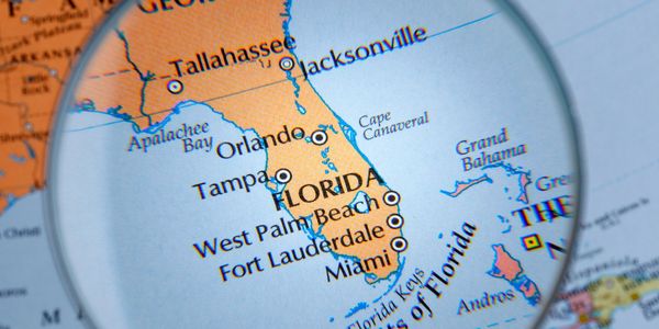 Magnified map focusing on Florida and its major cities.