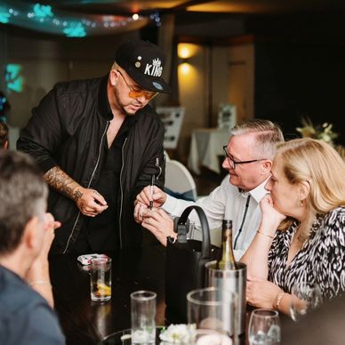 	•	Phil Pearson – professional magician for weddings in Sussex and London And Brighton magician