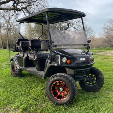 2017 EZGO Express L6