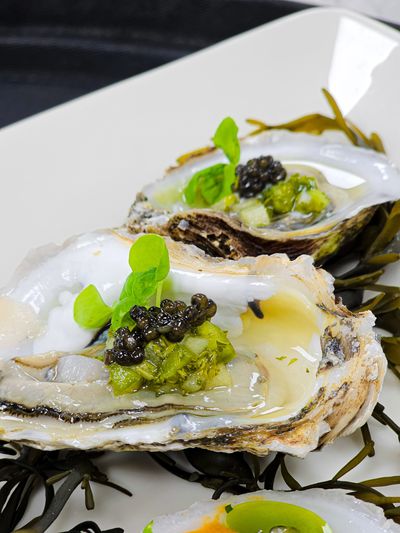 Oyster Trio