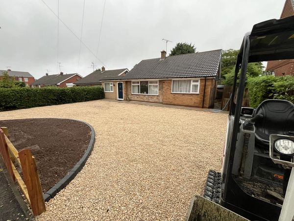 Garden landscaping and driveway Mansfield