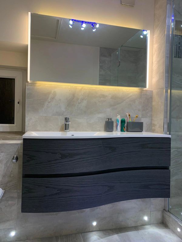 New vanity unit Mansfield