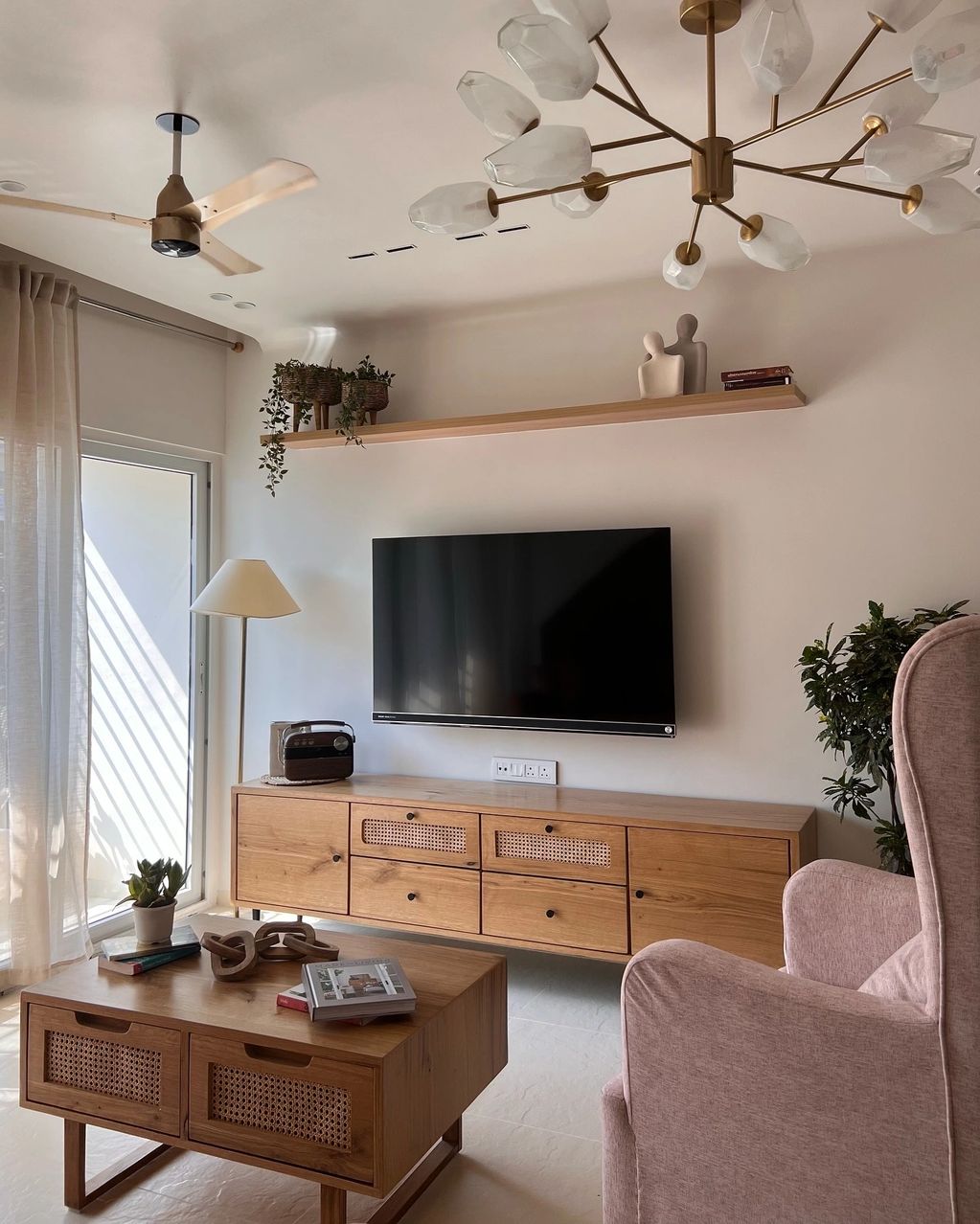 Modern Minimalist 