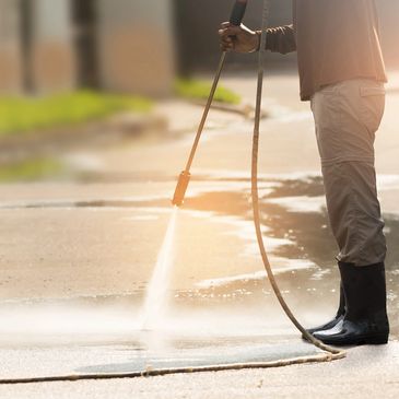 commercial and residential pressure washing 