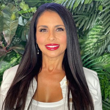 Photo of Jeannette Jarnes, Founder & Executive Director
