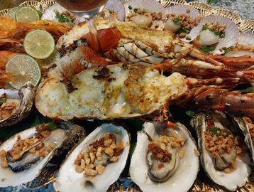 Seasonal Seafood Platter