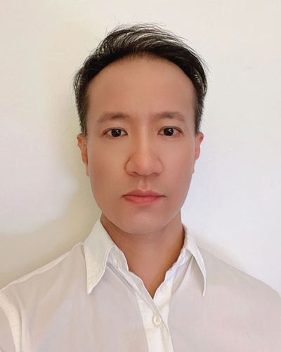 Li Zhang, licensed Acupuncturist and Herbalist in NY. He is the most caring, attentive practitioner