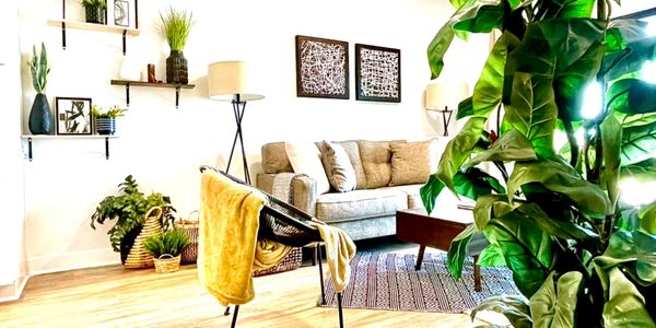 Luxury Boho Modern 1bdrm 1bath All-Inclusive Apartment Suite w/ Private Balcony outdoor space 