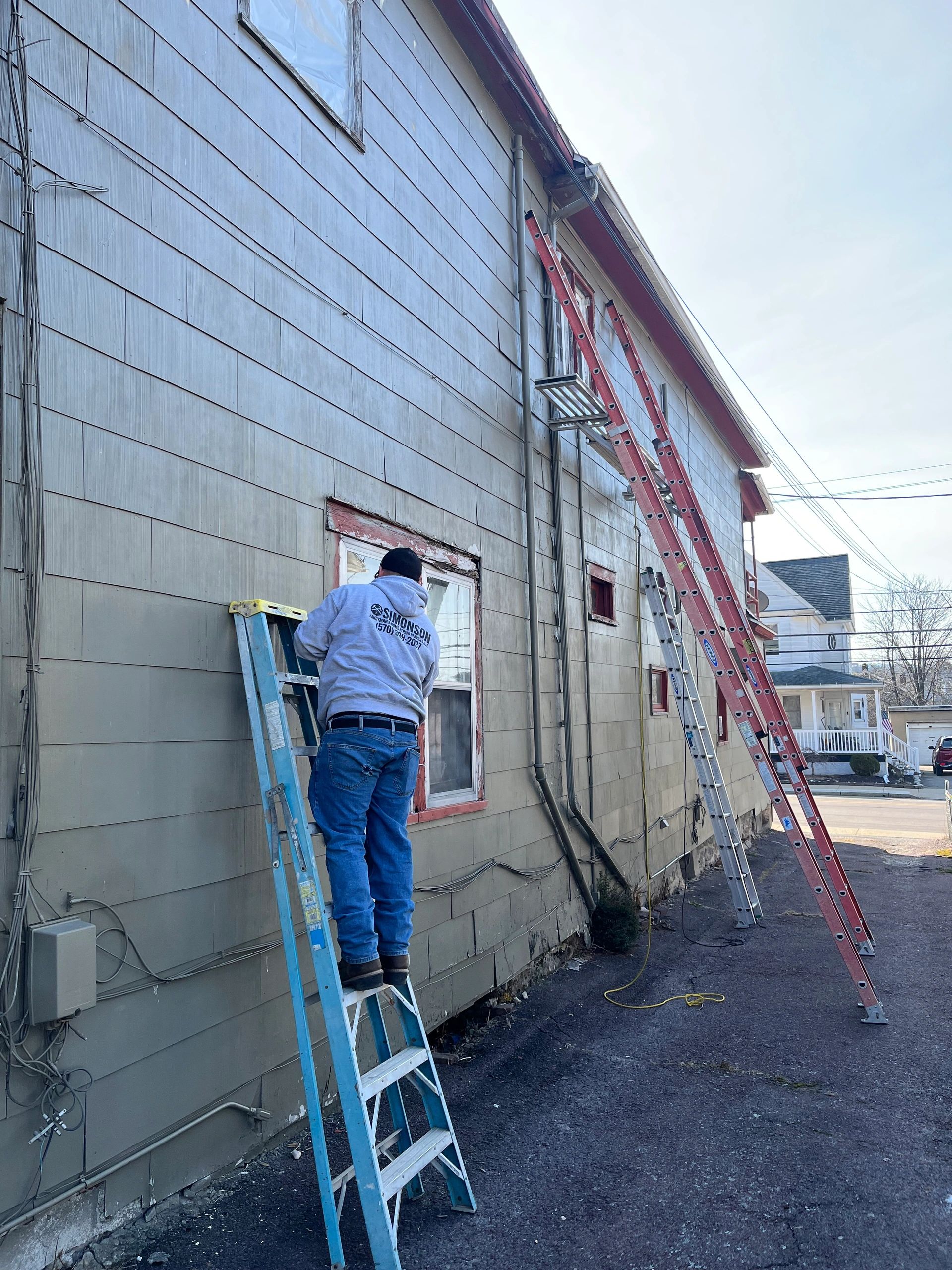 Simonson Handyman and Home repair services