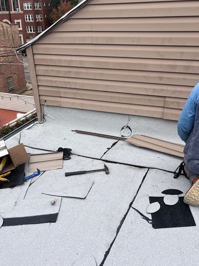 Roofing in Chicago, flat roofing repairs, emergency roofers, top roofers, roofing, roofers, roof. 