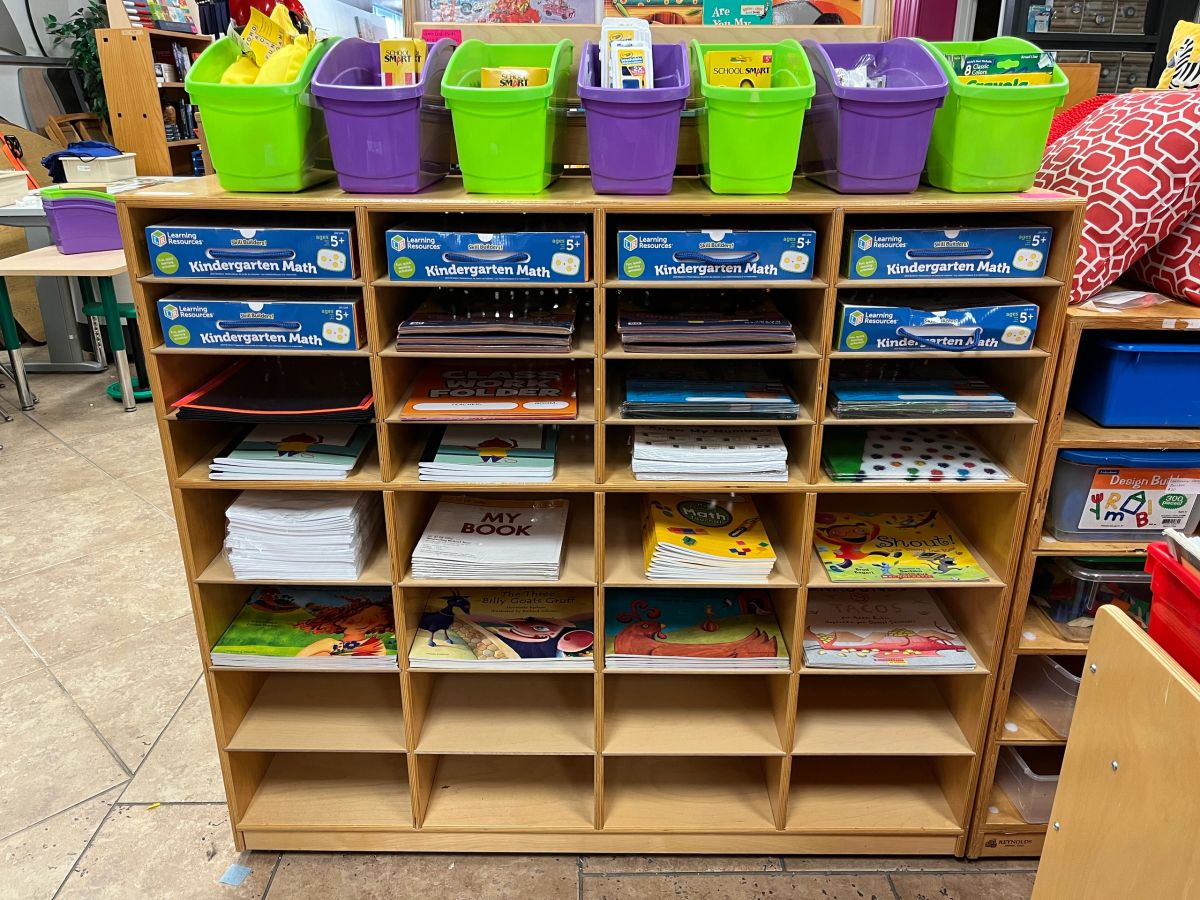 Pre-Loved Multi-Size Rolling Cubby Storage