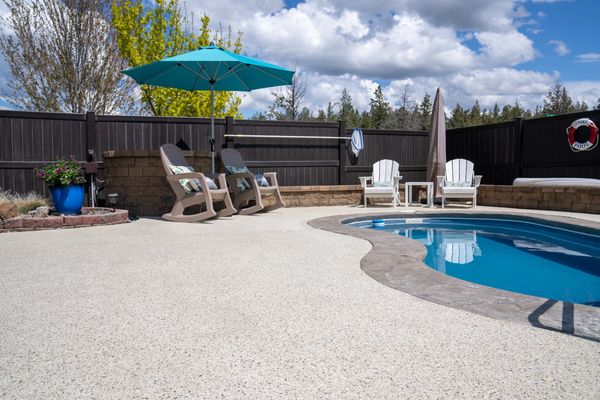 Backyard Pool Retreat