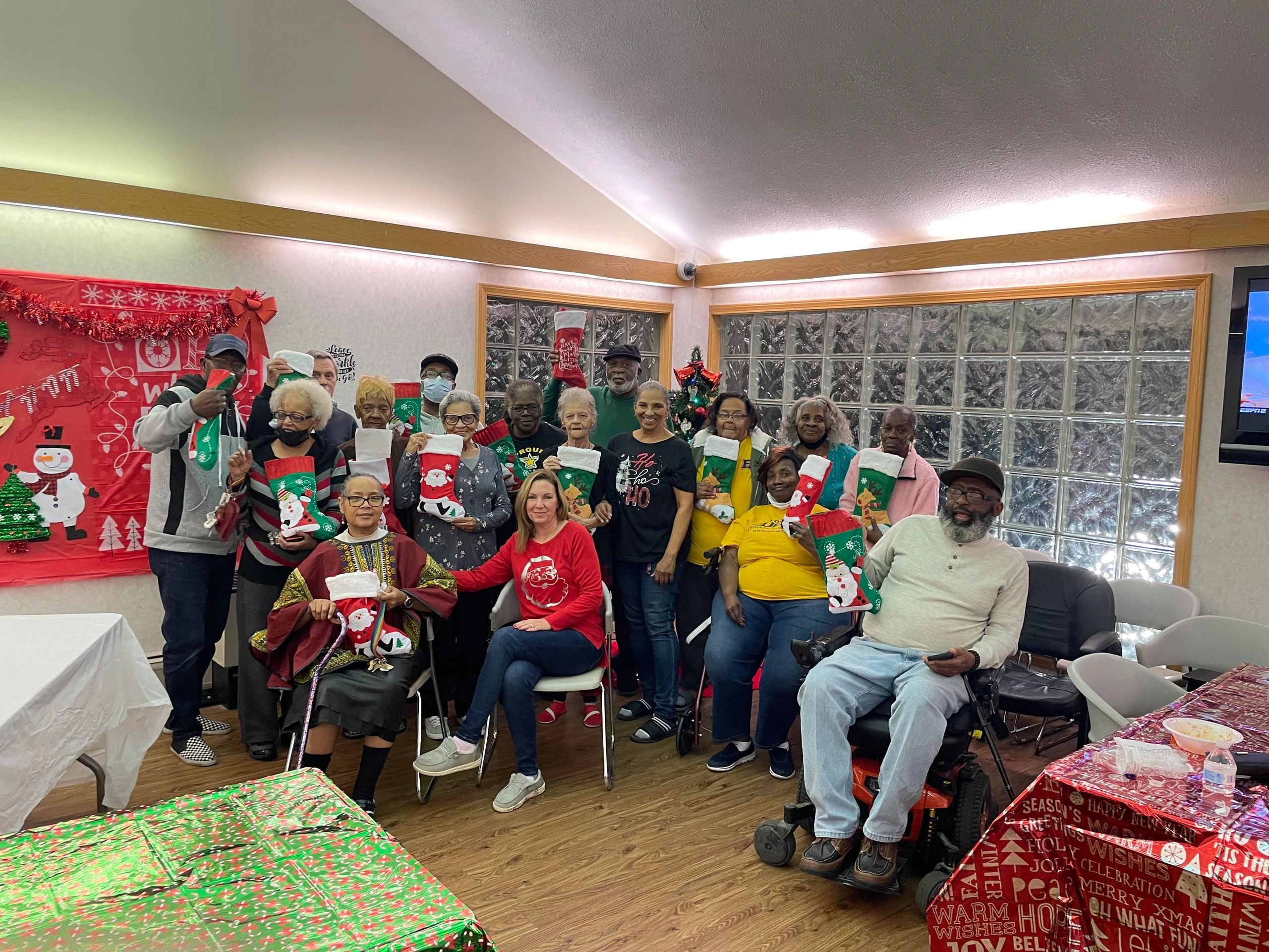 The JPT Foundation spreads holiday cheer!