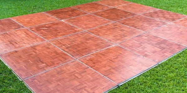 Wooden parquetry transportable dance floor