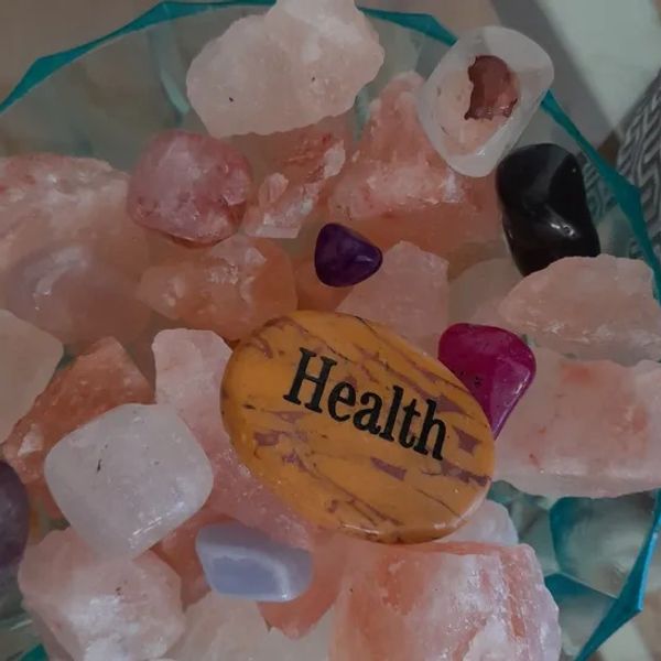 Holistic healing tools used during Reiki and intuitive sessions at Bowen and Soul Adelaide.
