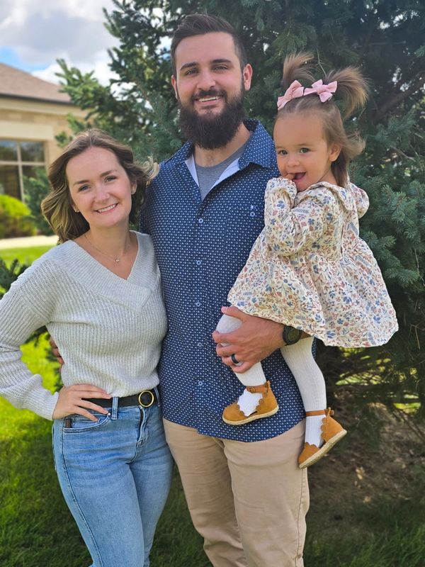Lauren, Peter and Emilia Pulizzi.