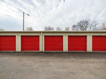 Another self storage building