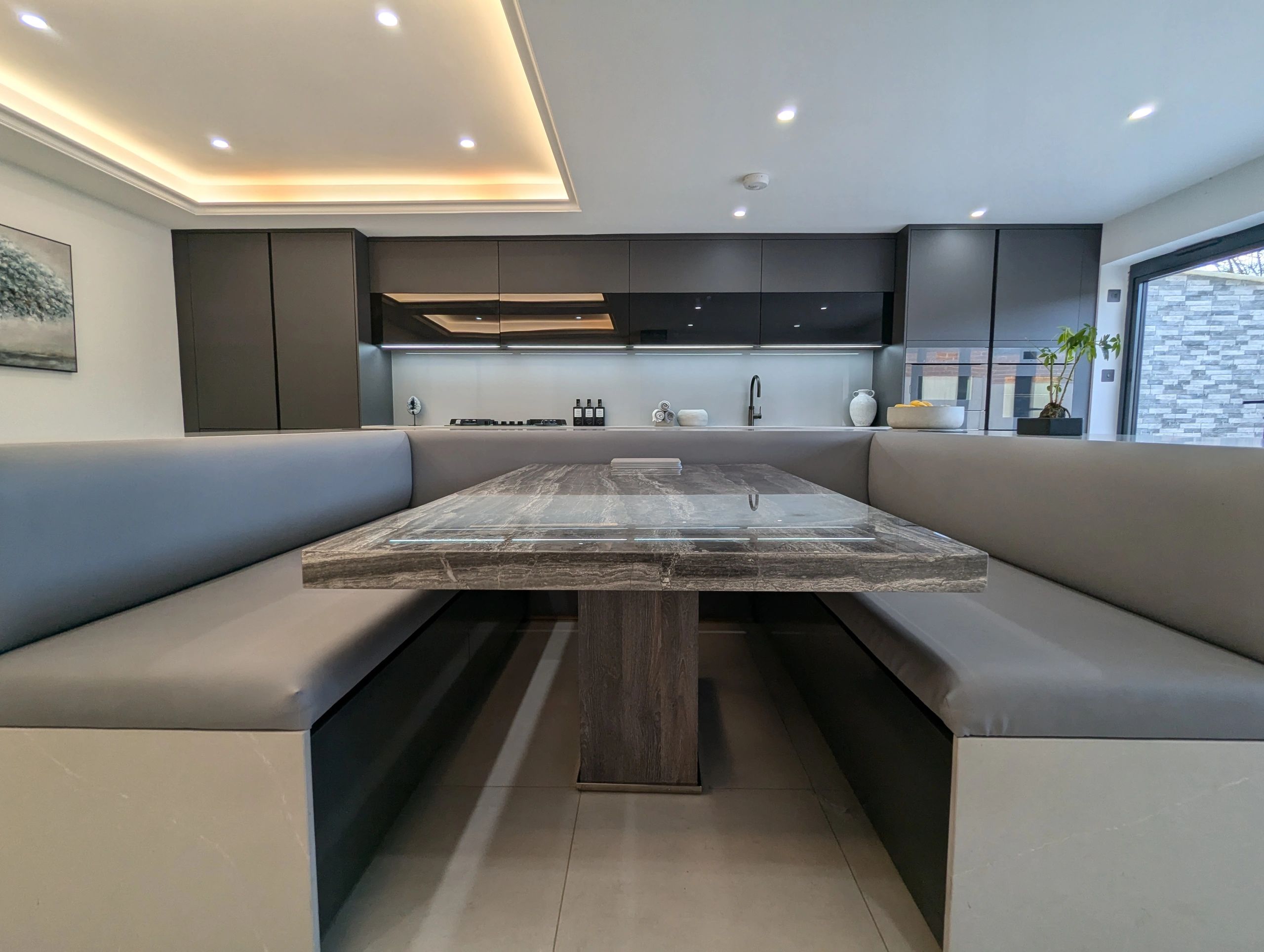 Lana Home Design - Kitchens, Bathrooms, Interior Design