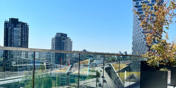 NTERIOR AND EXTERIOR FRAMELESS GLASS