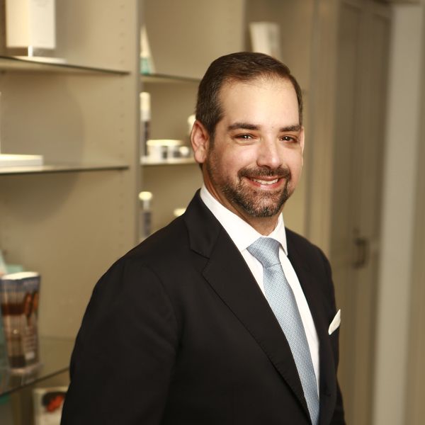 Dr. Adrian Rodriguez, M.D.