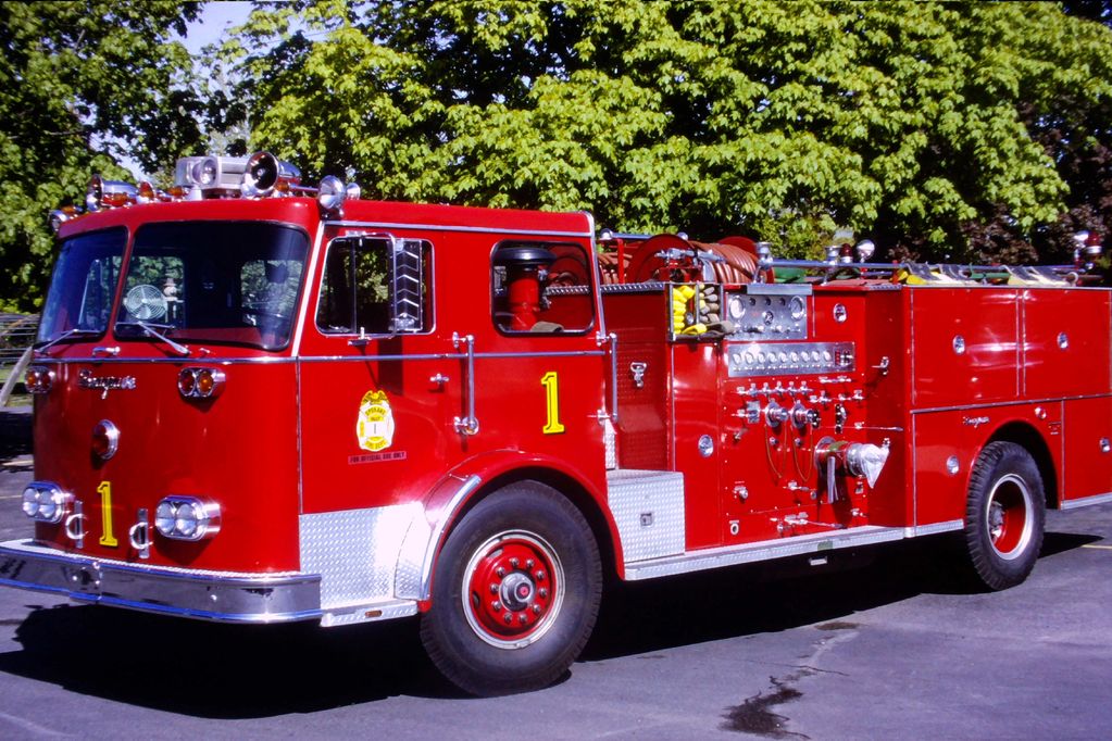 Spokane Valley Fire Department Engine 1