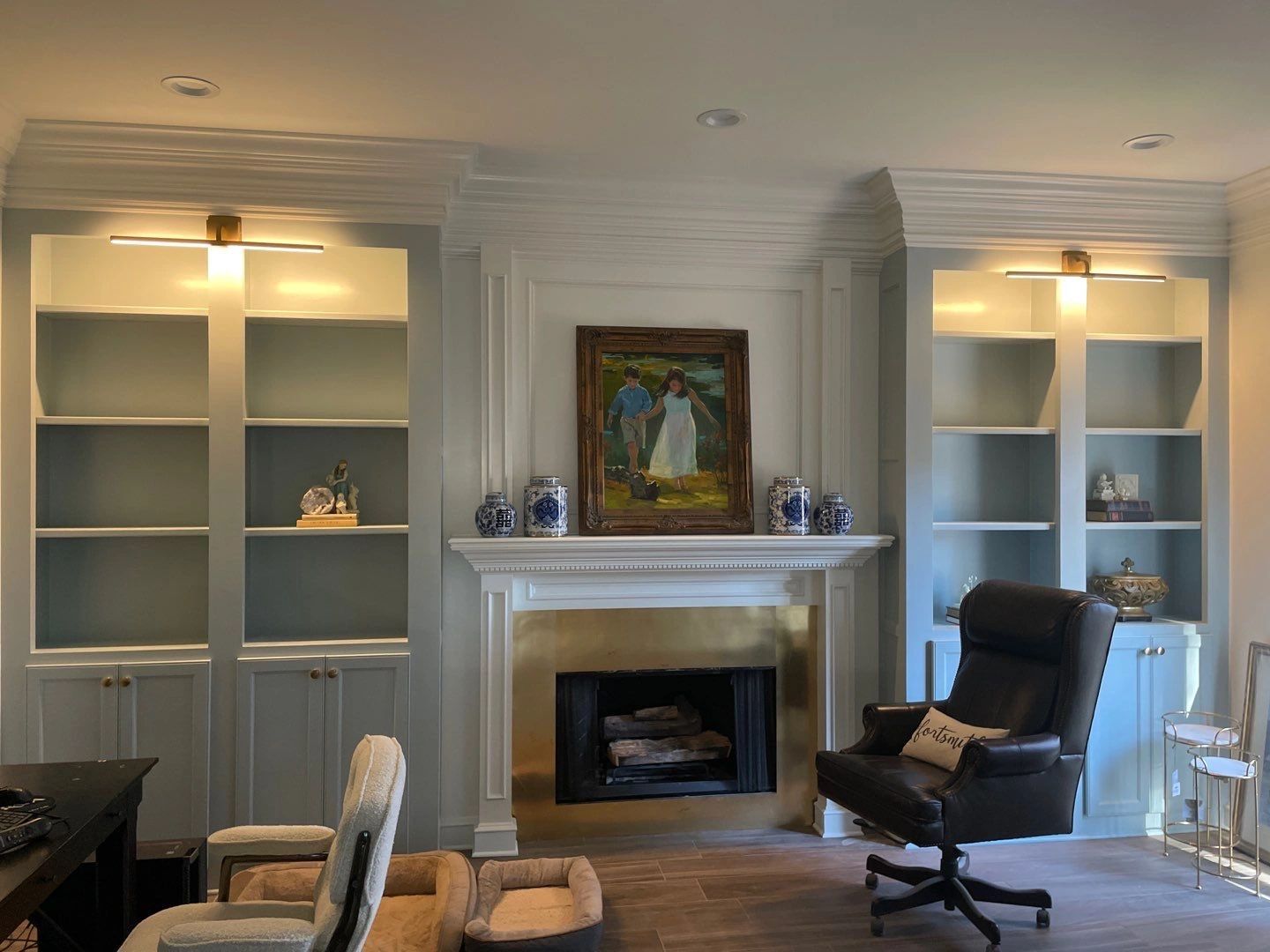 EM Electric Discover topnotch electrical solutions with EM Electric. SideProjectors