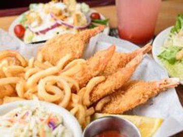 Jumbo Shrimp Dinner with Curly Fries and Cole Slaw