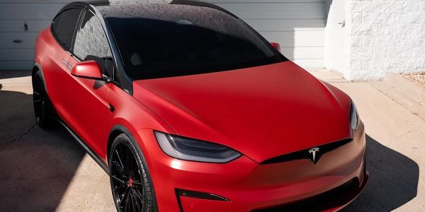 Electric vehicle window tinting