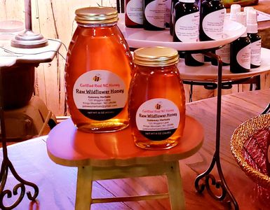 Gateway Herbals 2019 local, raw, wildflower honey. YUM!