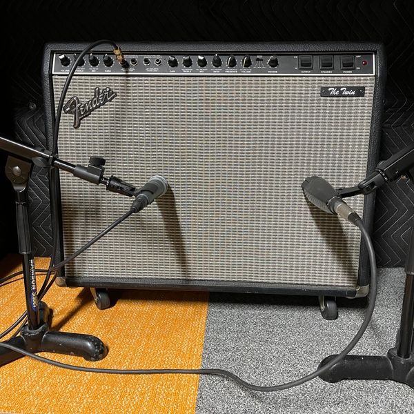 Fender Twin mic'd up in Iso Booth 2