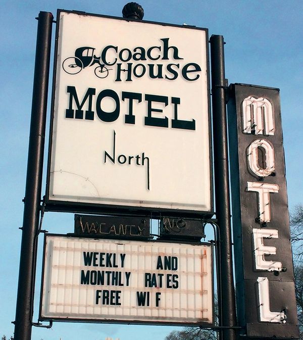 Coach House Inn