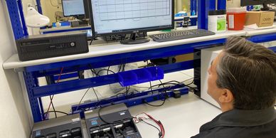 Battery testing and analysis including capacity and internal resistance