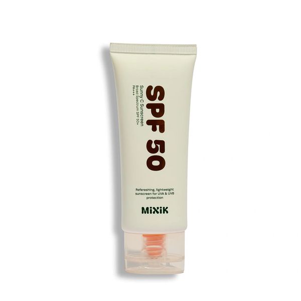 Sunny C Sunscreen SPF 50+ PA+++



More than just SPF.

Protect skin from harmful UVA and UVB rays w