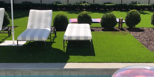 Evening by the pool with music