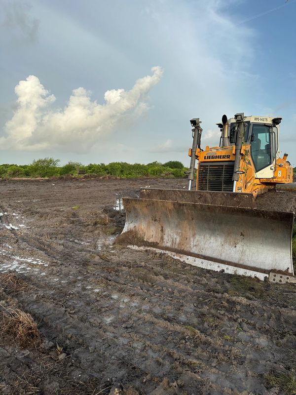 Bulldozer land clearing 