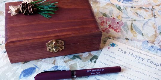 hand-made guest book idea, guest advice box, alternative to the guest book,  budget-priced-wedding