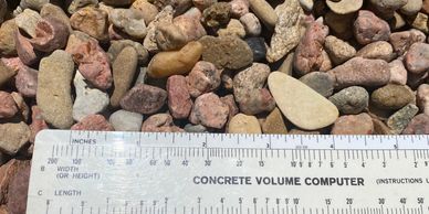Small pea gravel 3/8 to 3/4 inch for landscaping, construction, stemming material