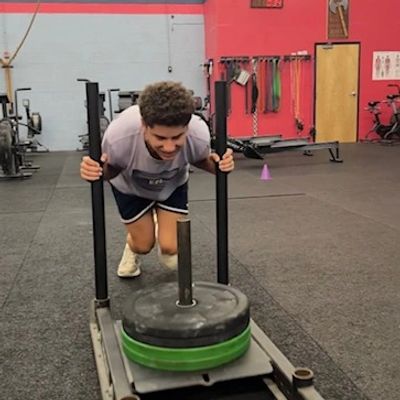 Teen getting fit at TeenFit at Monument Fitness in Charlestown, MA