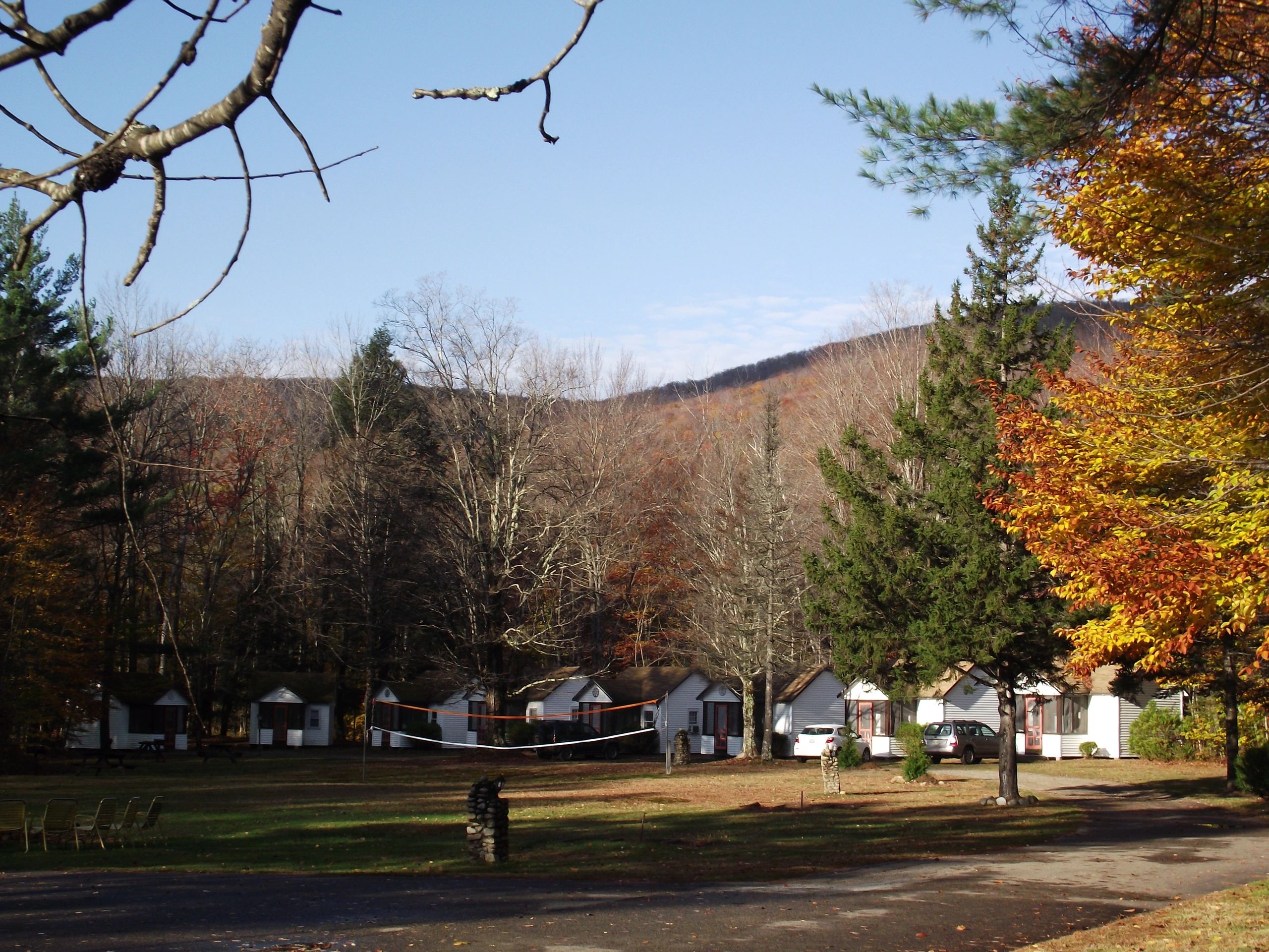 Profile Motel and Cottages Motel Lincoln New Hampshire, Clean Rooms