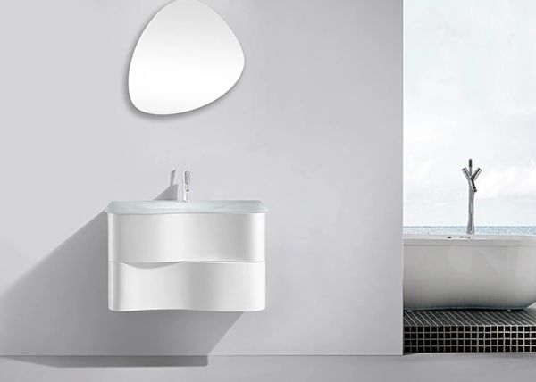 Basin with mirror